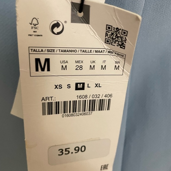 Zara women’s size medium blue sailor style shorts - Picture 4 of 4